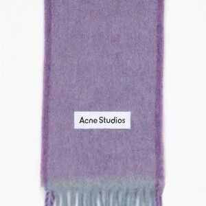 Acne Studios limited edition, no longer sold Lavender Wool Accessory